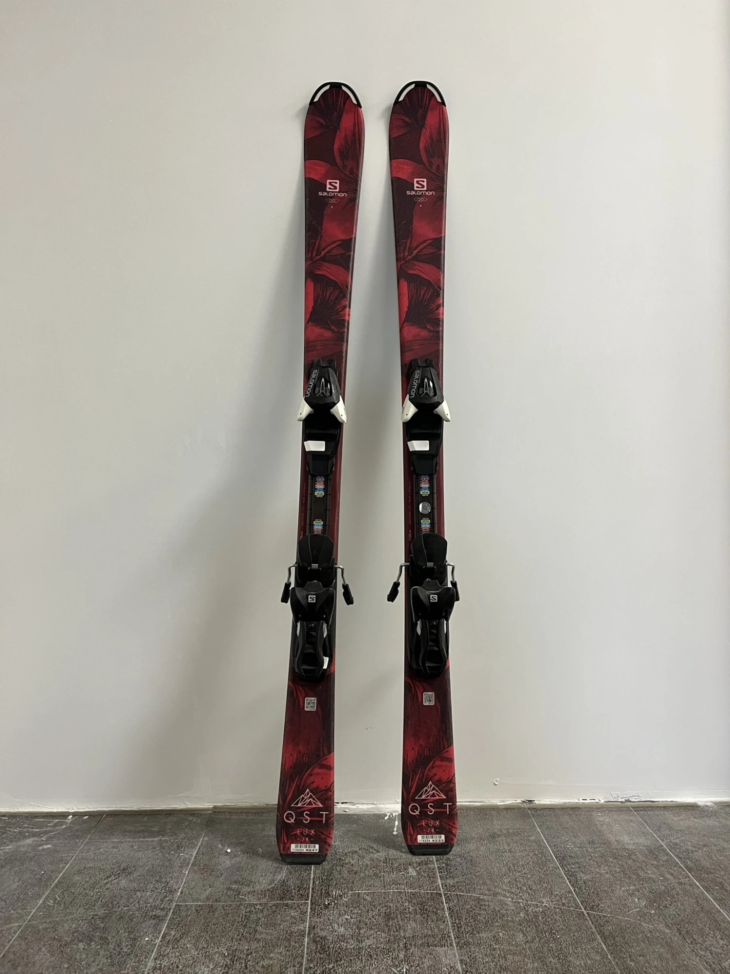 Salomon QST Lux JR M 130 - Demo Cat 1 3 Salomon QST Lux JR M 130 - Demo Cat 1